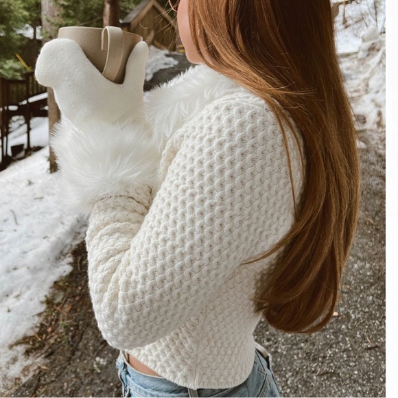 Show Me Your MuMu Zermatt Zip Up White Pebble Knit with Faux Fur New with Tags! - Picture 2 of 12